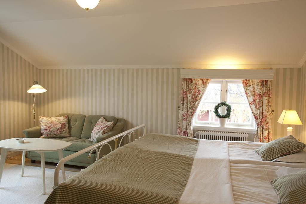 Taellbergsgardens Hotell Zimmer foto